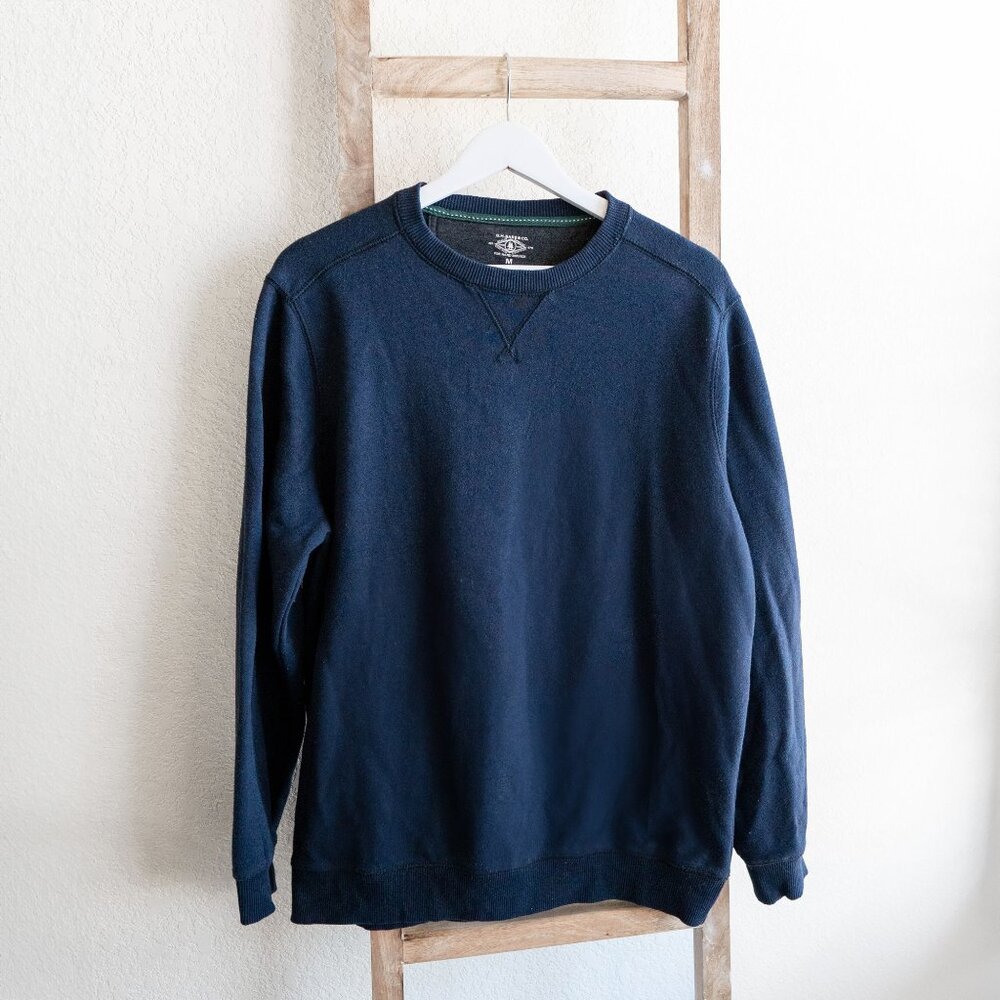 G.H. Bass & Co. Navy Blue Sweatshirt Men’s Size Medium Classic Crewneck Pullover
